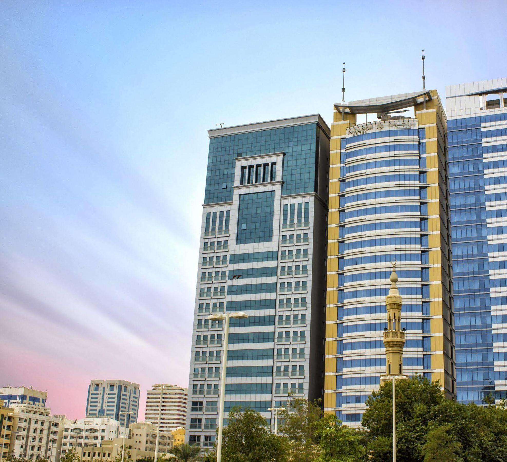فندق باراجون أبو ظبي المظهر الخارجي الصورة